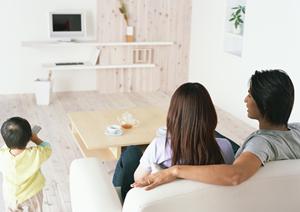 プロポーズ時に婚約指輪を準備しよう